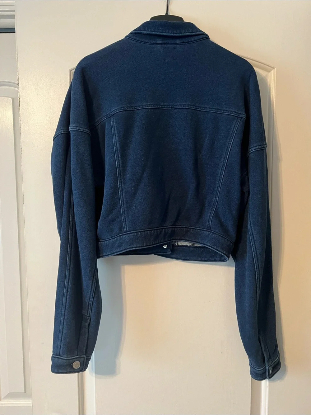 GAP women’s matching set - shorts and jacket